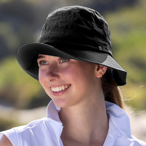 EVOKE | Barooga Rain Bucket Hat - Black