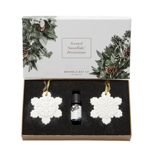 Bramble Bay - Scented Snowflake Decorations (Box Of 2)